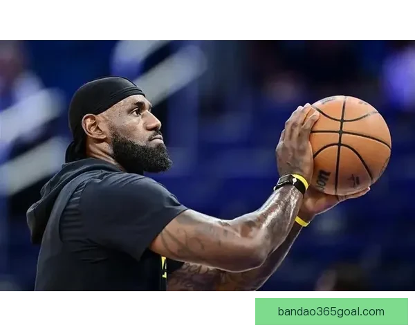 新联赛高薪加股权挖角NBA球星 詹姆斯副手积极参与幕后筹划